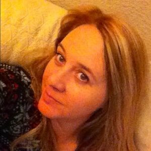 Meet your Posher, Michele